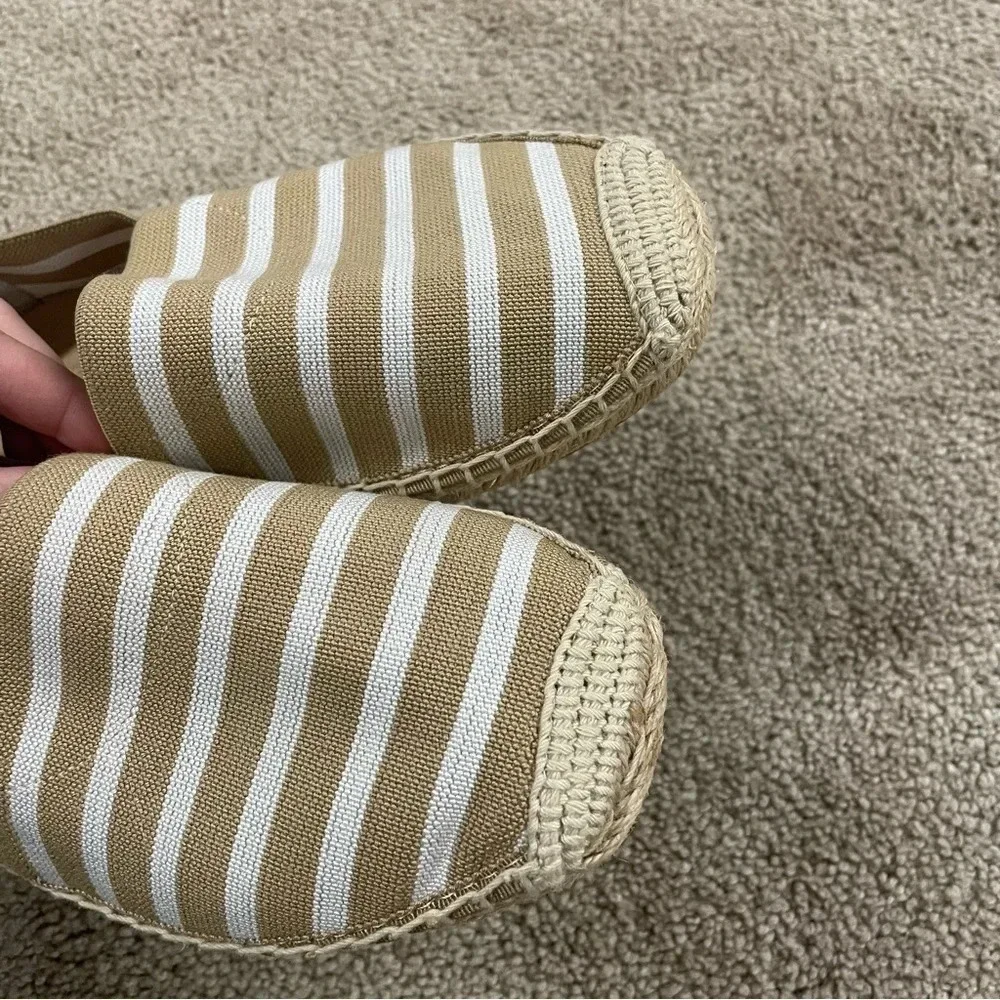 Vionic Coast 356 Valeri Slip On Espadrille Flats Sand Size 8
